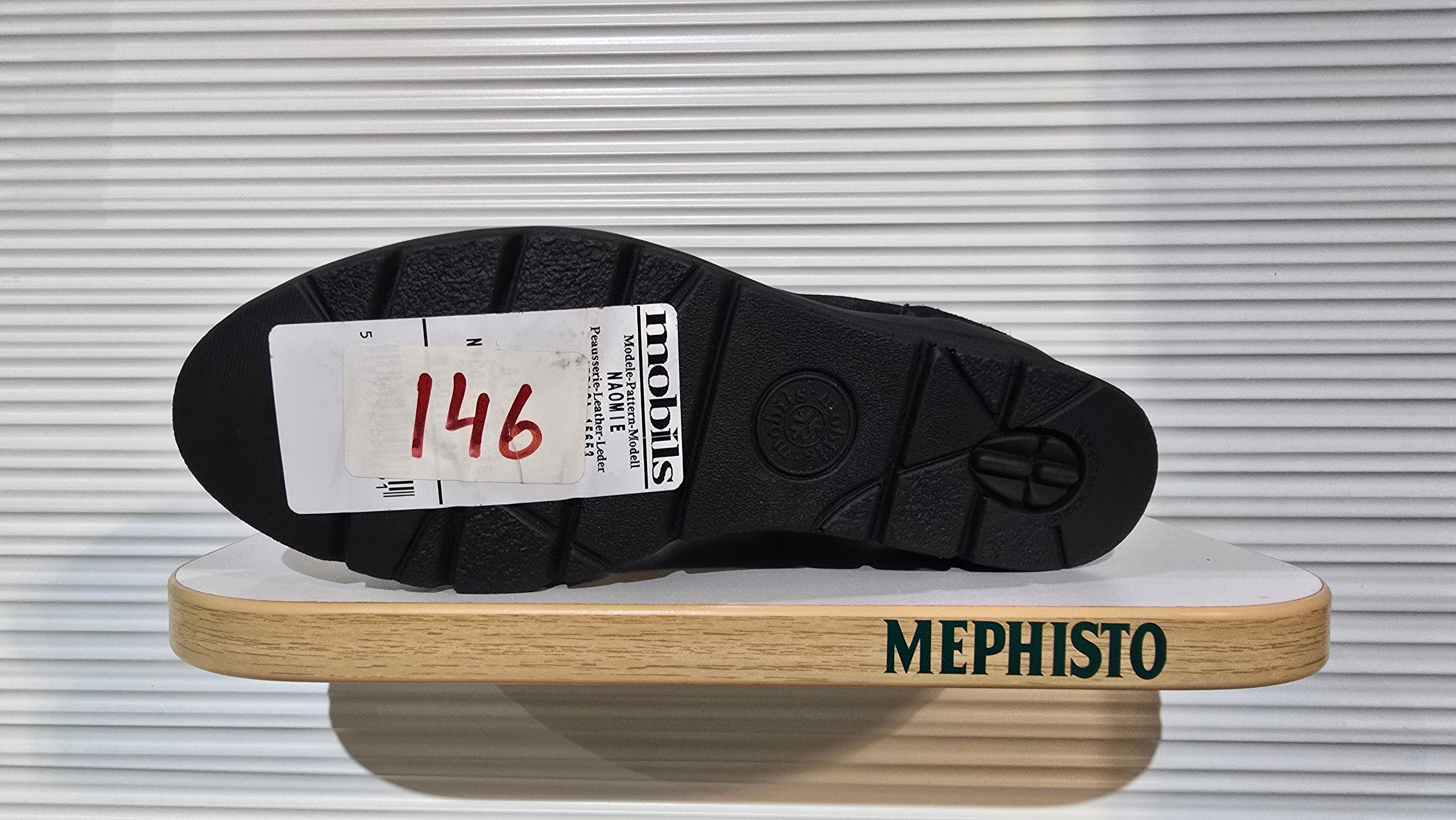 Women’s Sample Boot #146