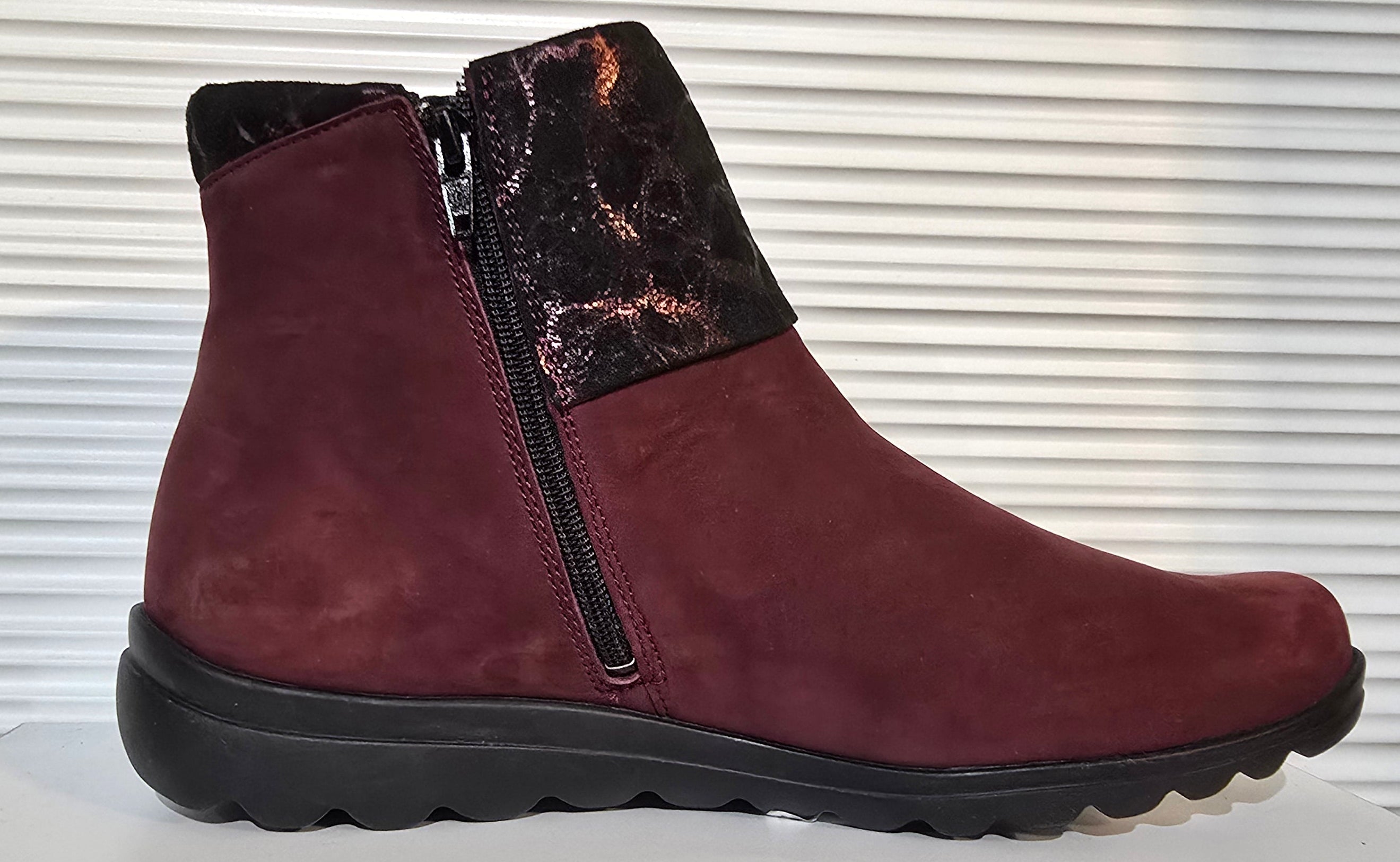 Women’s Sample Boot #243