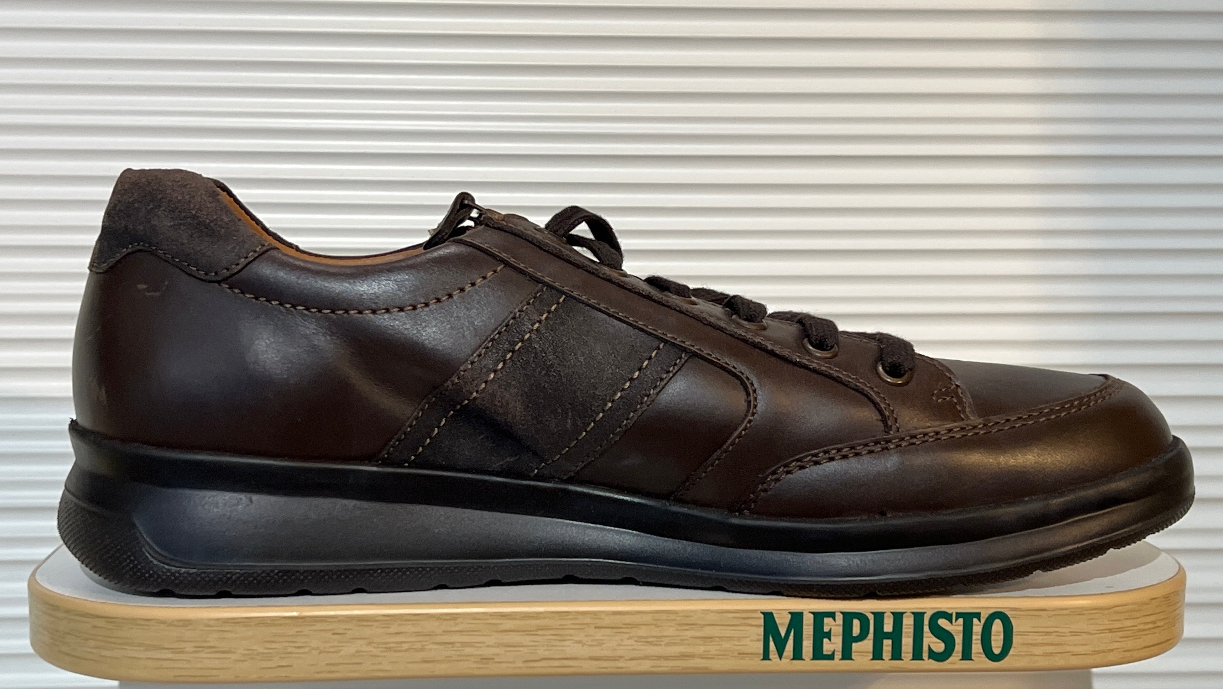 Men's Sample 2601 Size 8.5 Wide