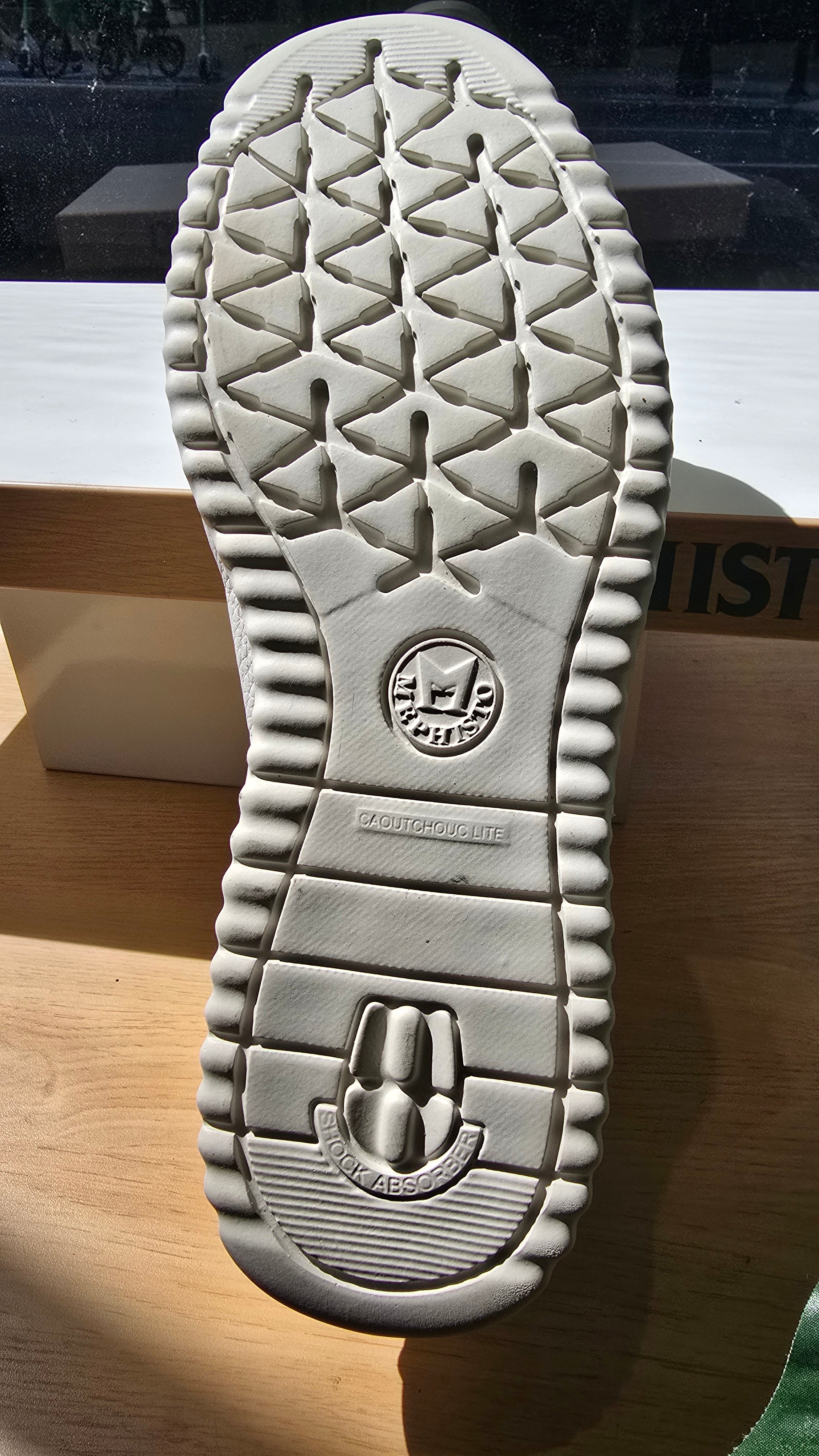 Men's Sample Second Thomas white size 11.5