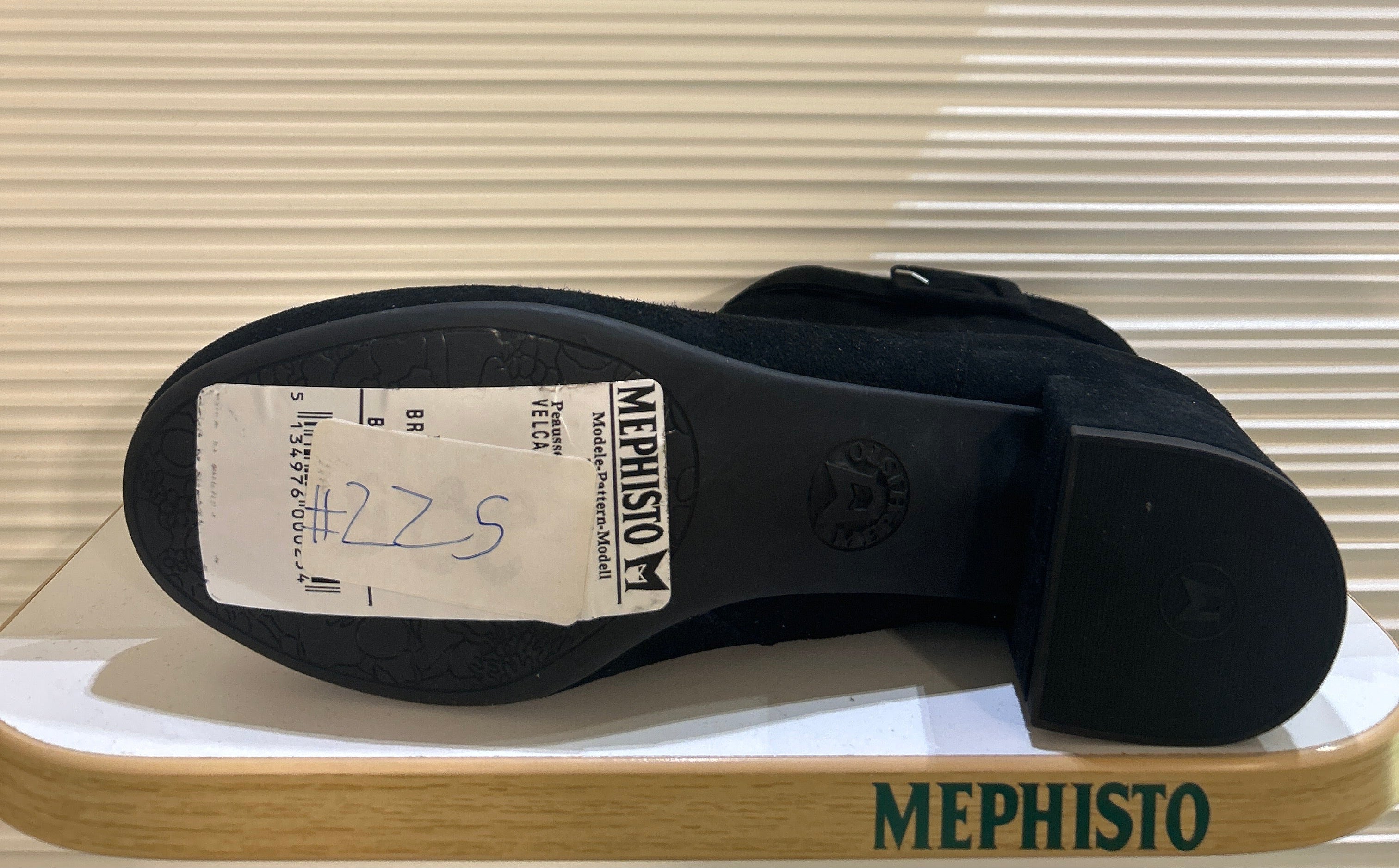 Women’s Sample Boot #225