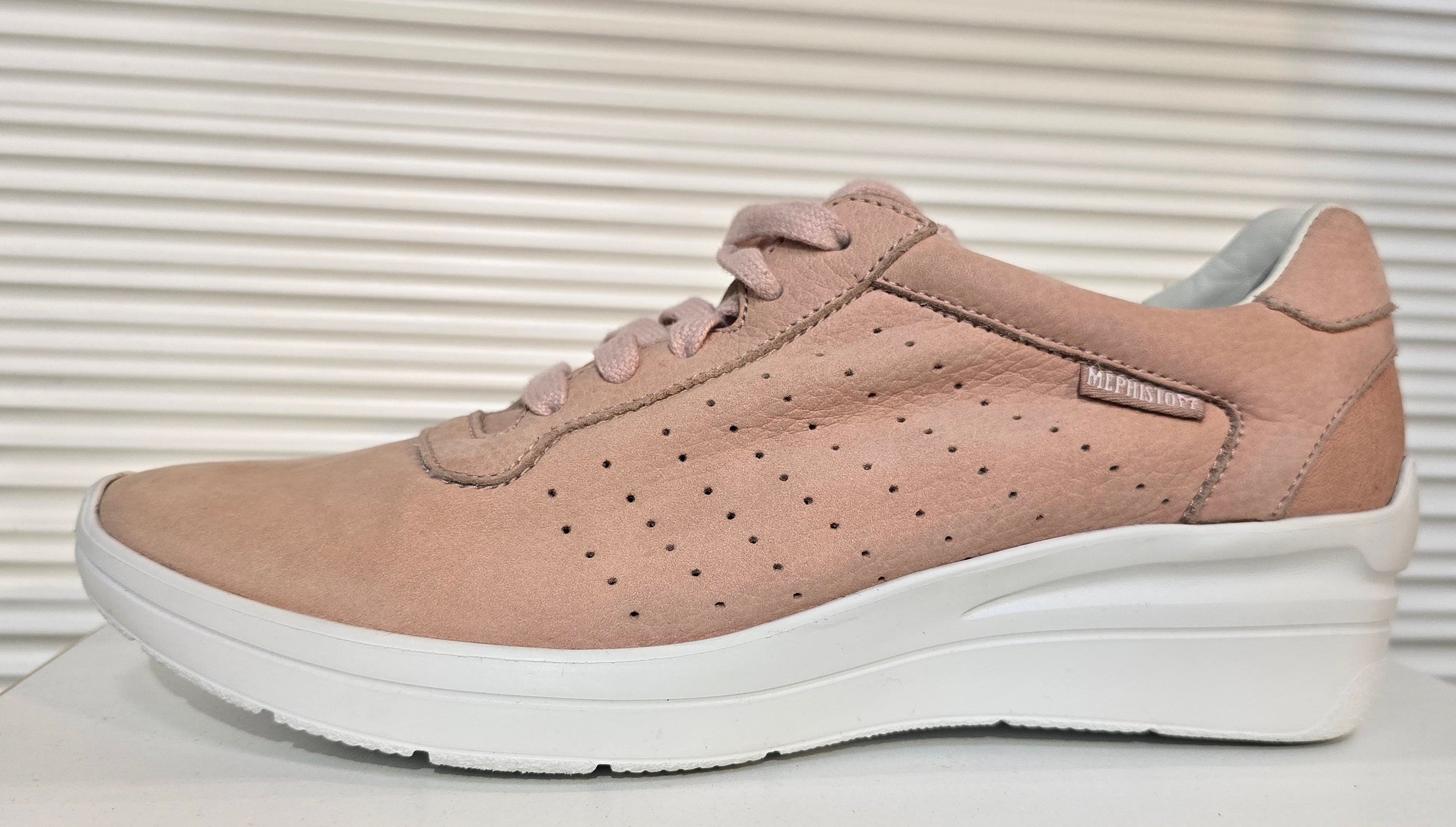 Women’s Sample # 3245