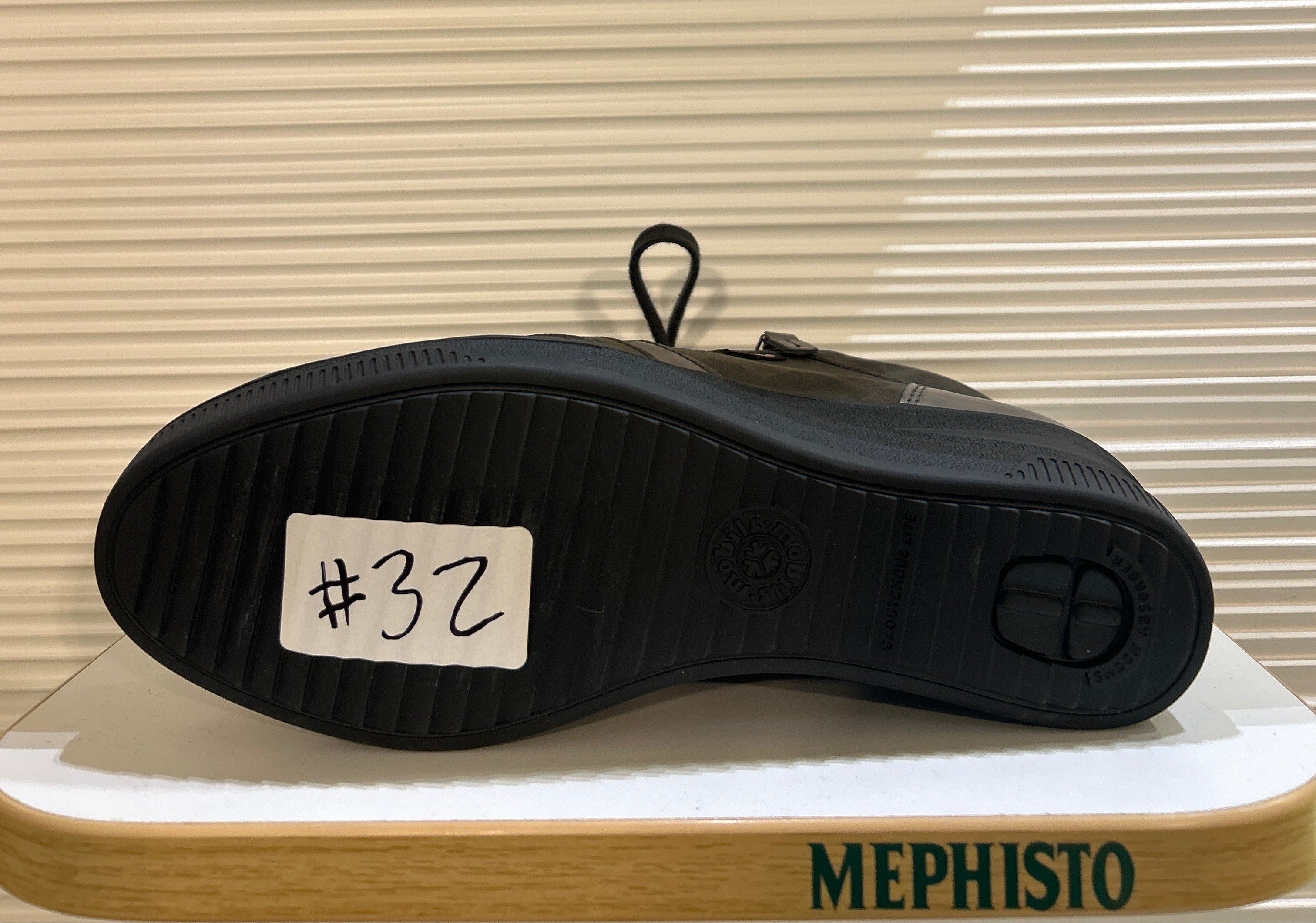 Women’s Sample # 32