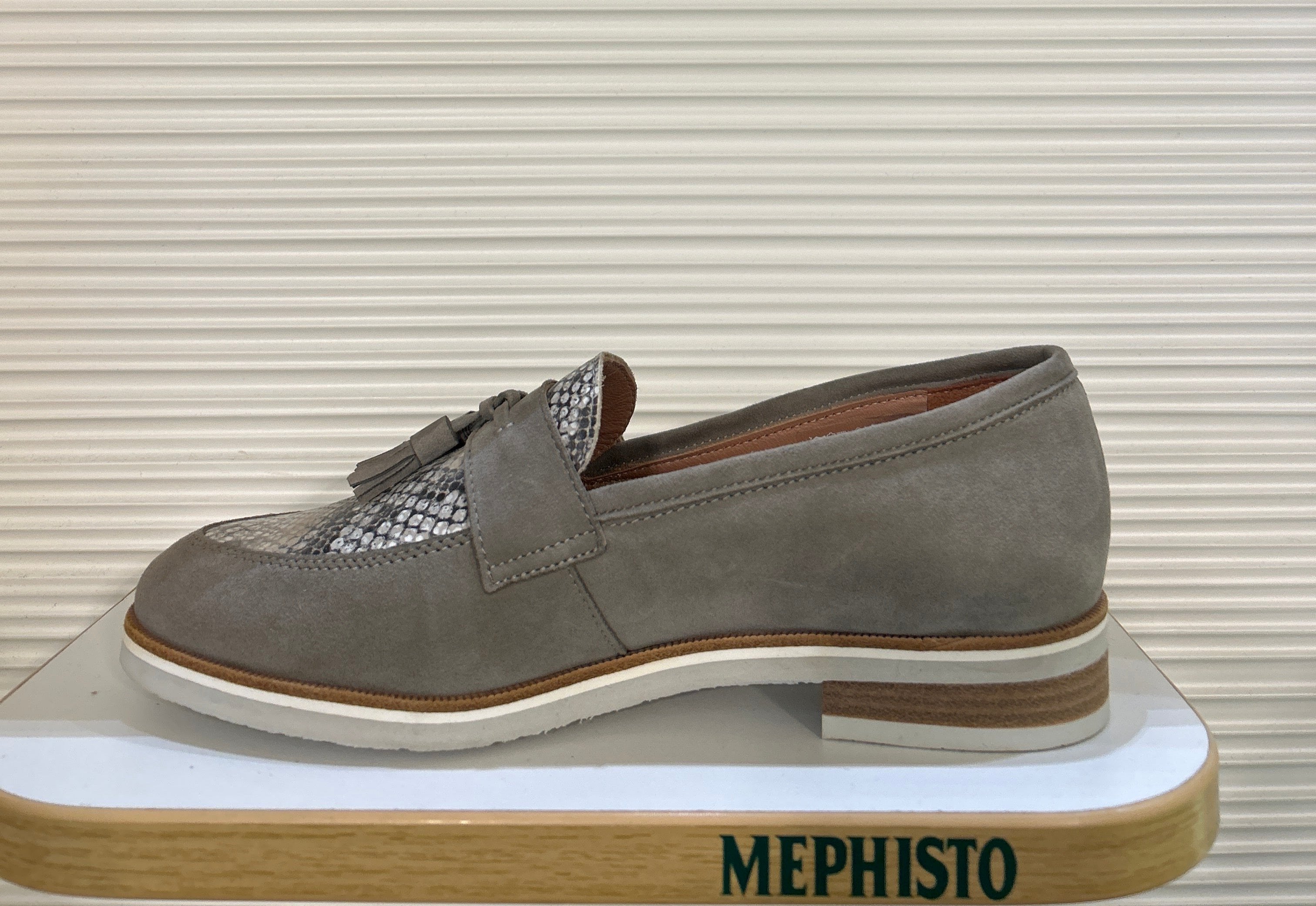 Piera - Light Grey 12205/3332