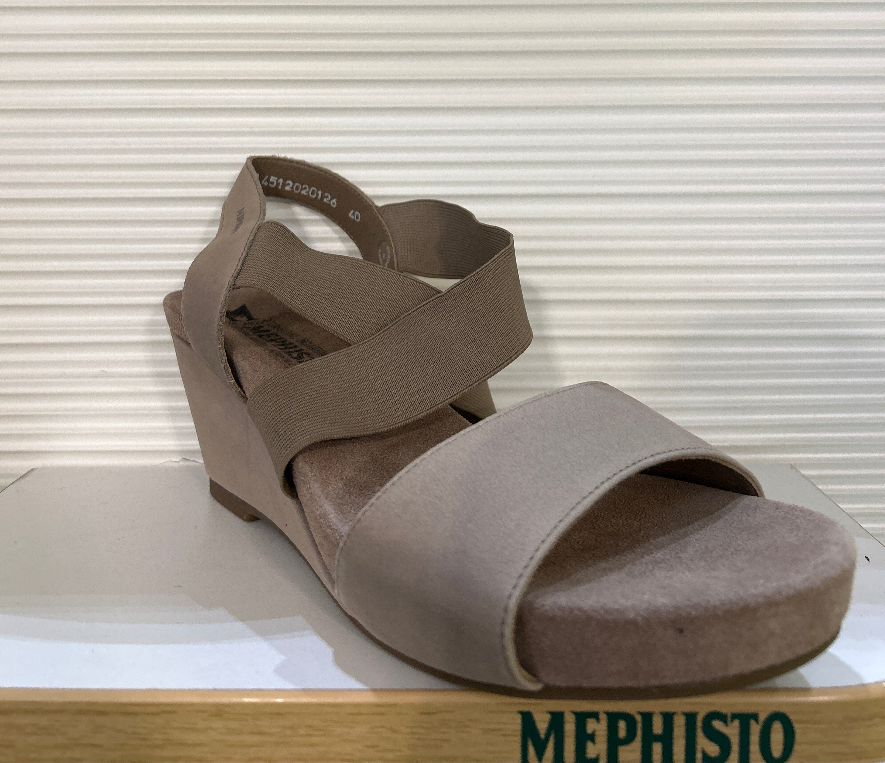 Barbara - Warm Grey 6960
