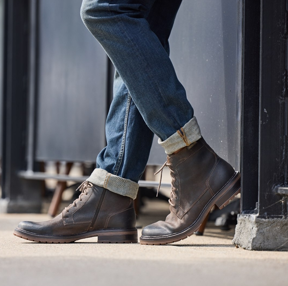 Ladislas - Dark Brown 1351