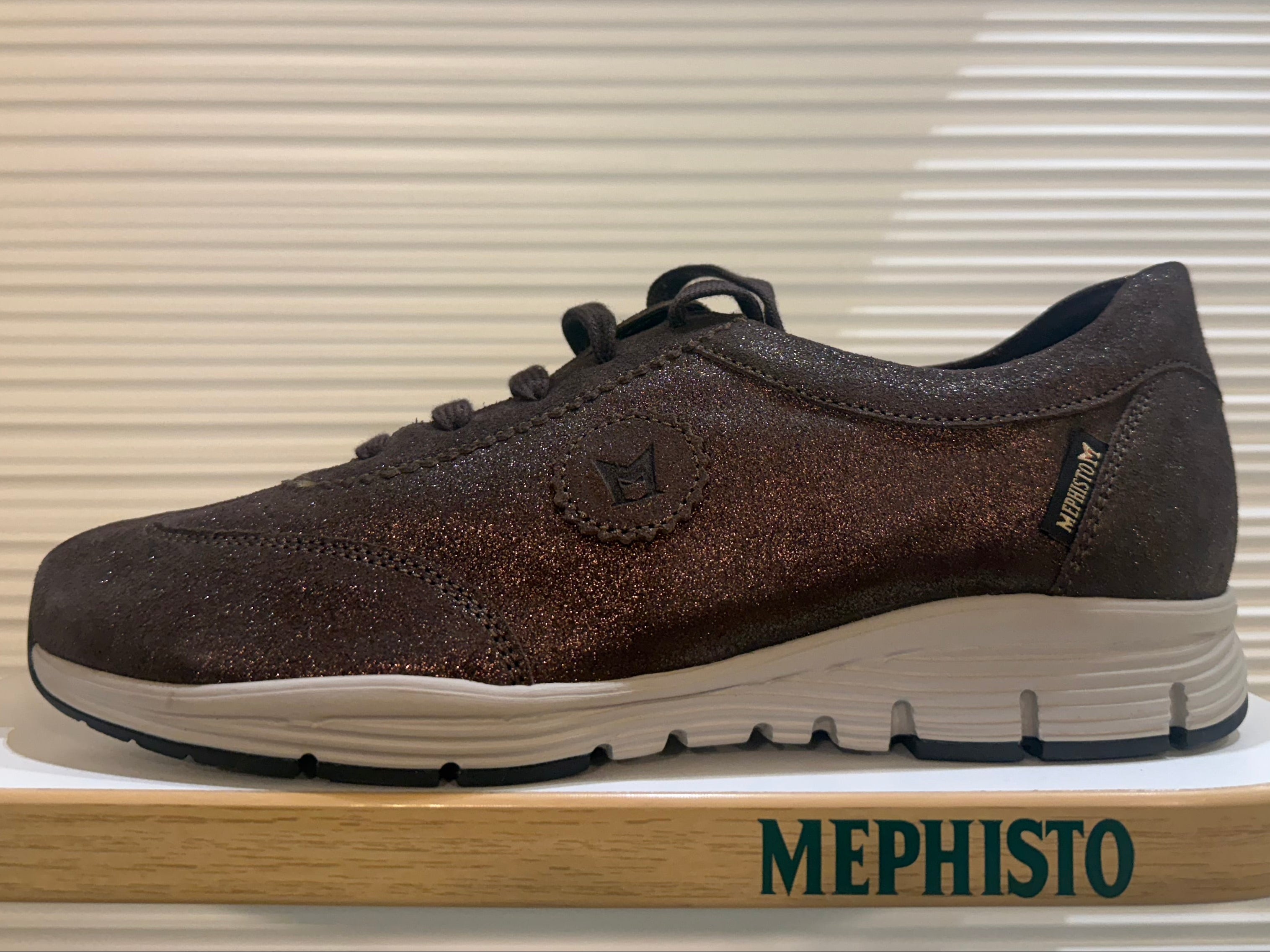 Women's Sample 8229 Yael (size 7.5)