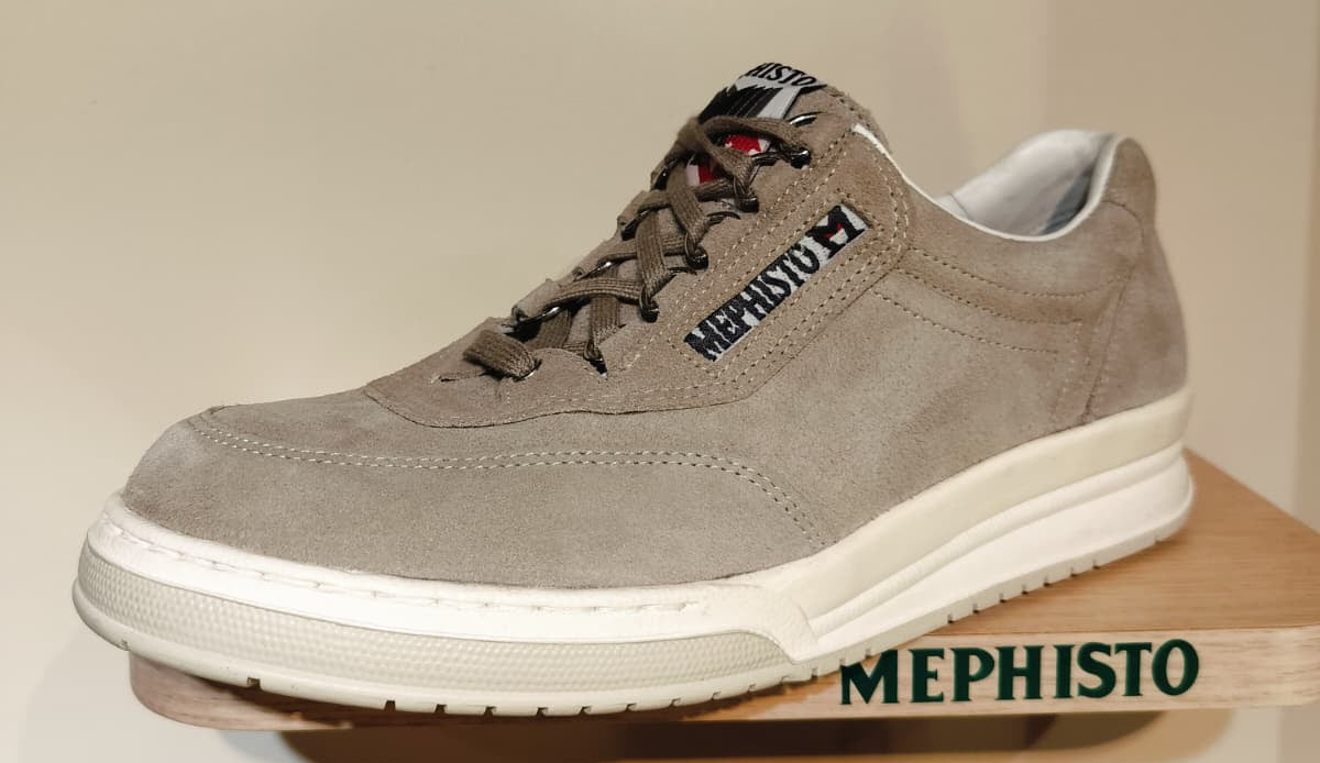 Men’s Sample Second Match Camel Size 8