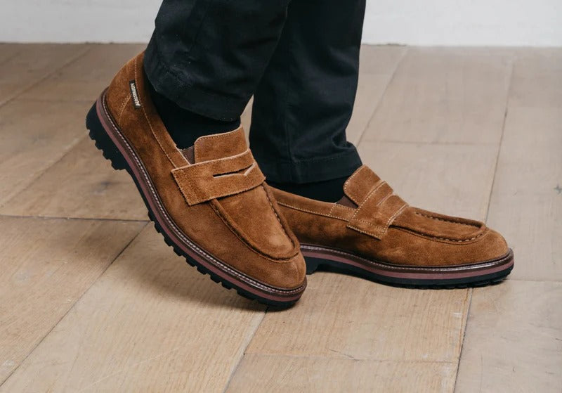 Buck - Brown Suede 9858