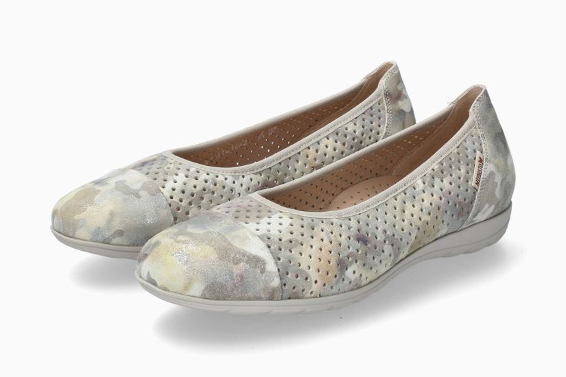 Erika Perf - Light Khaki 40592