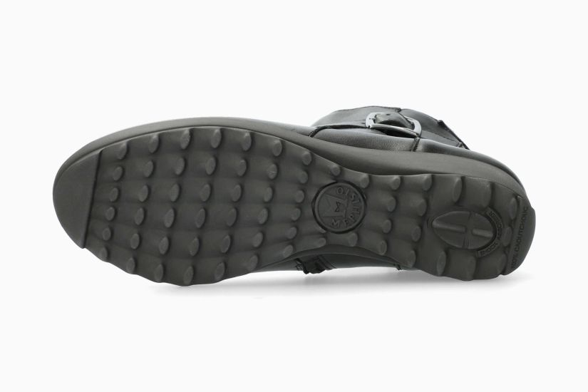 Avril - Black 7800