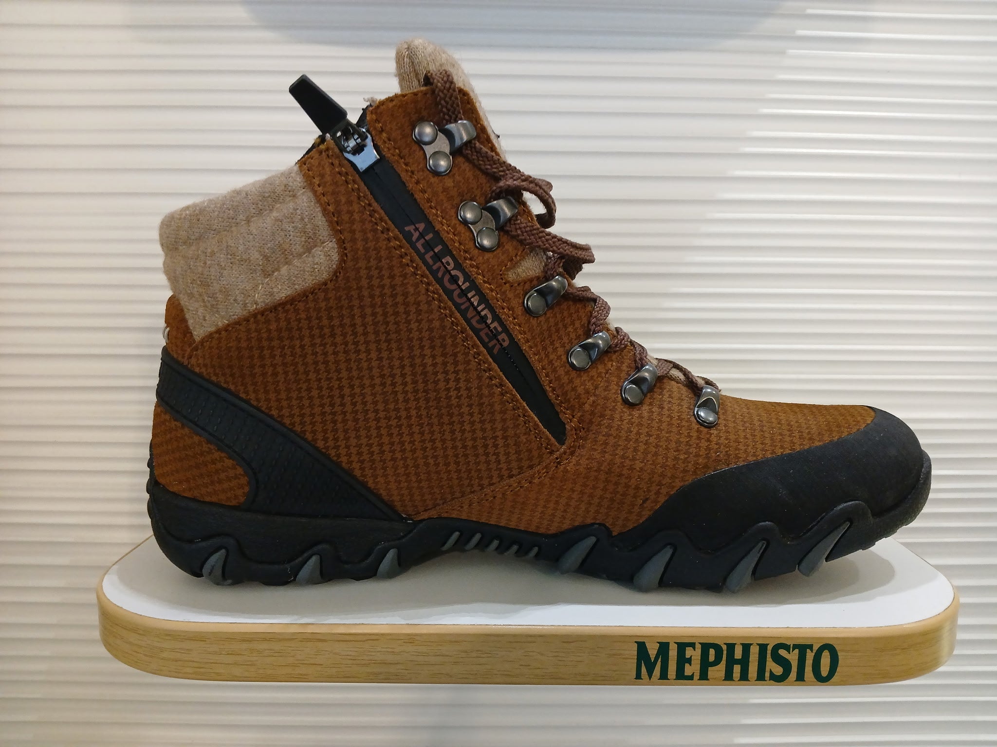 Noomie Tex - Women's Boot (size 11)