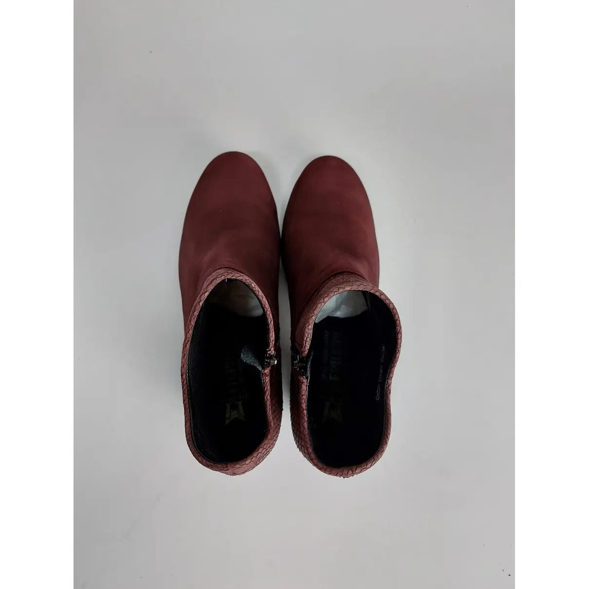 Michela - CH6974/74/74