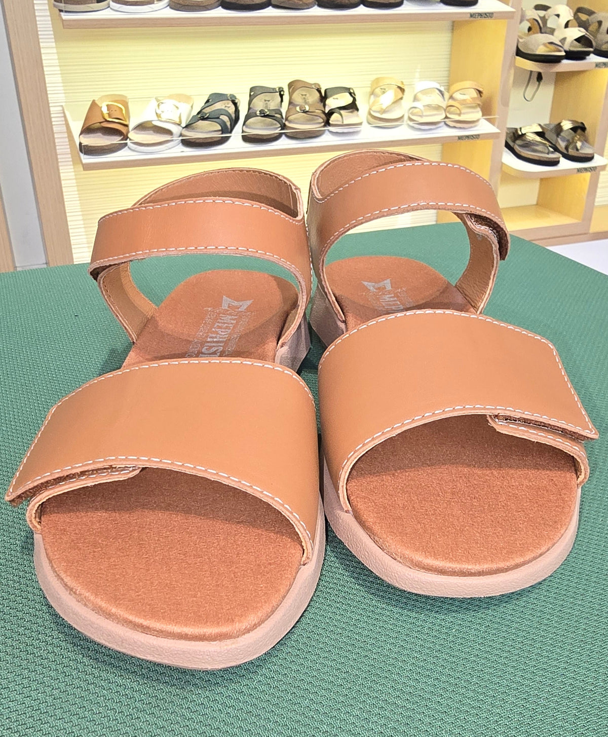 Women's Sample Talissa Tan S7811 (1723)