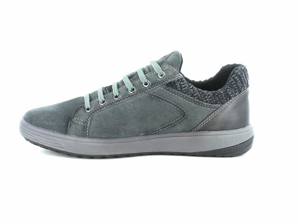 Madrigal - Ivy Suede N 53