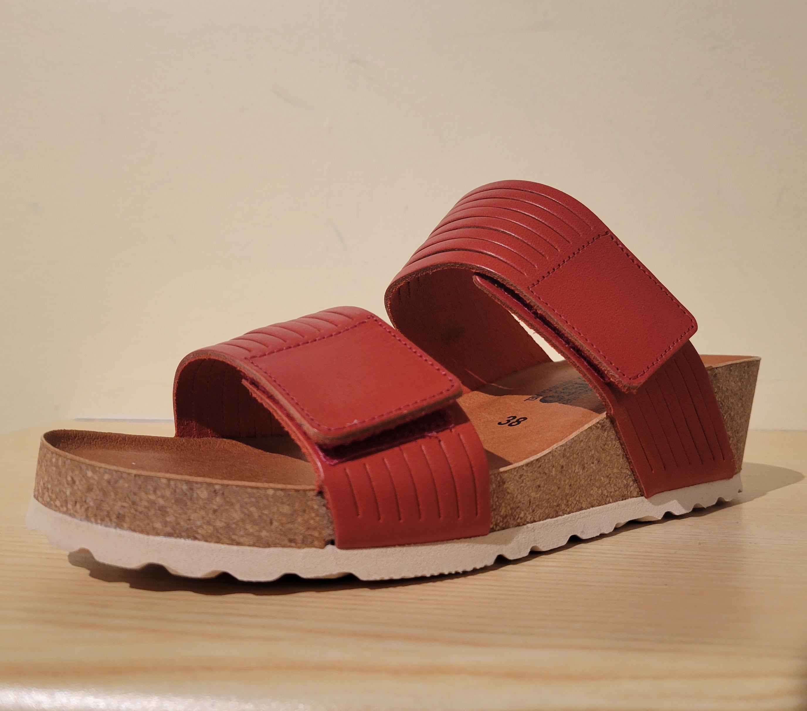 Raquel - Strawberry 25775